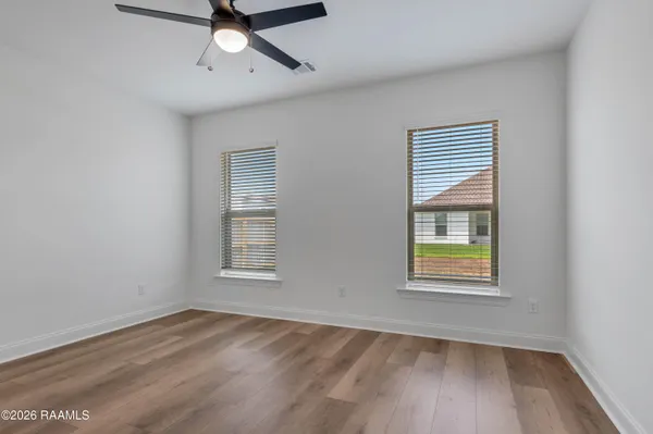 $2,600 | Undisclosed Address, Broussard, LA 70518