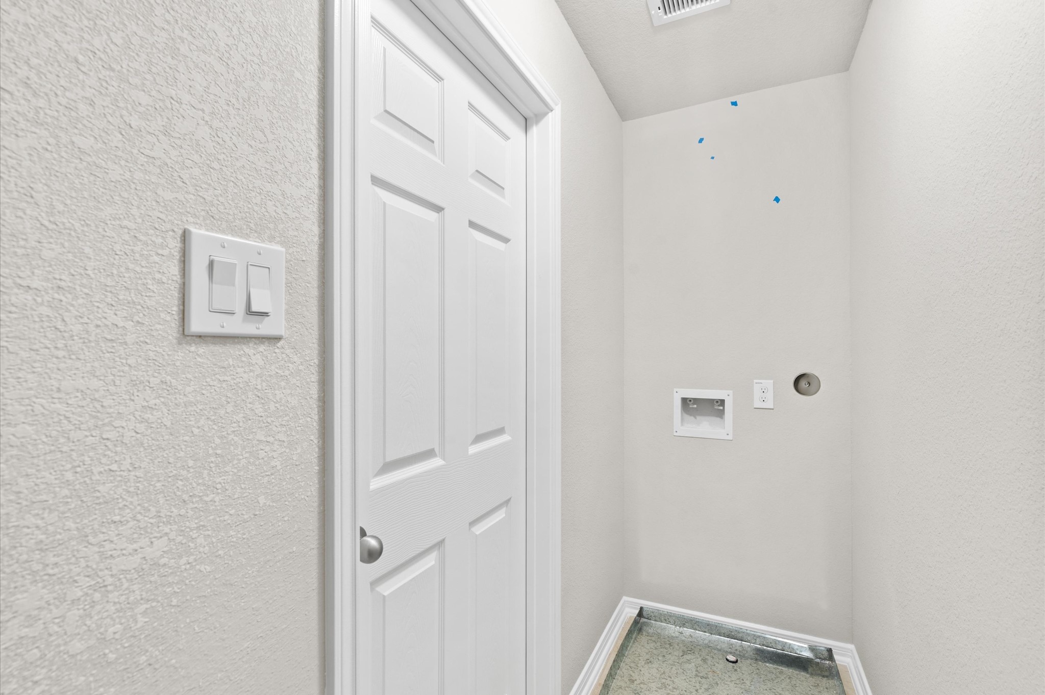 1377 Mixander Way La Porte, TX 77571 - Photo 15 of 26