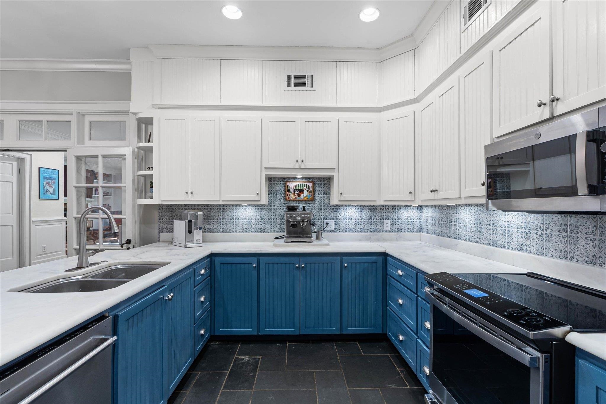 259 Dilston Lane Mobile, AL 36608 - Photo 12 of 37 Kitchen