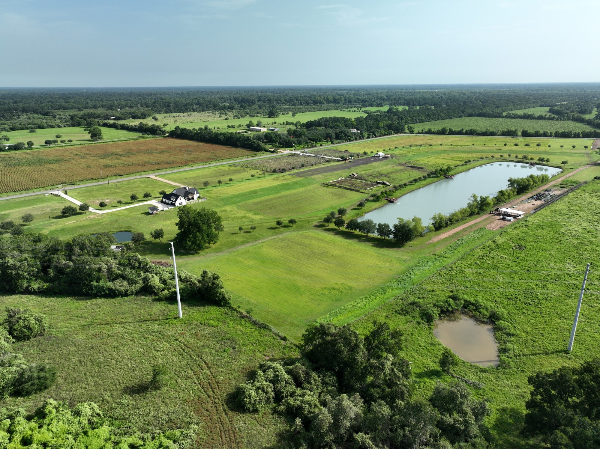 1260 Bartlett Road Sealy, TX 77474 - Photo 5 of 25