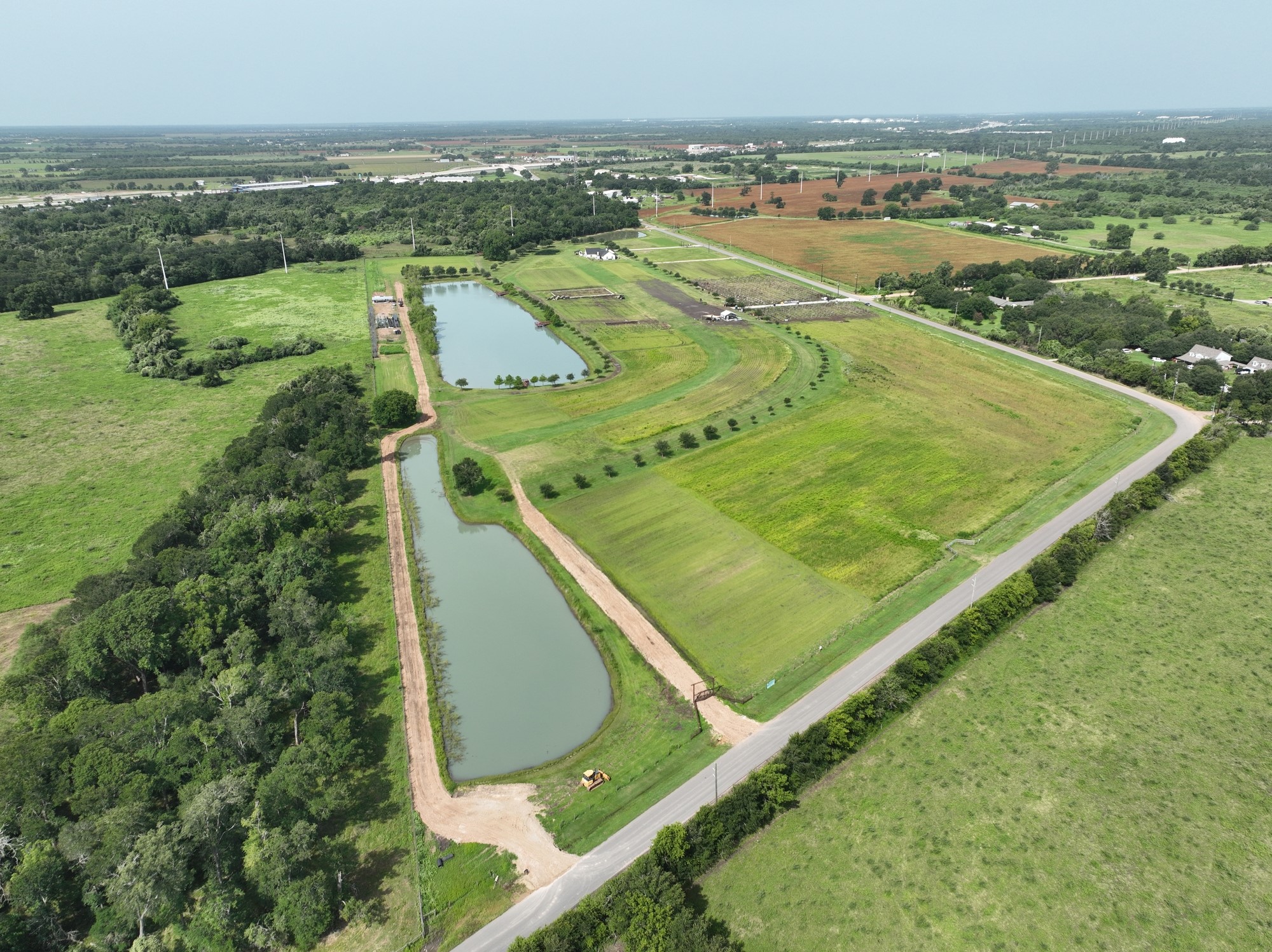 1260 Bartlett Road Sealy, TX 77474 - Photo 7 of 25