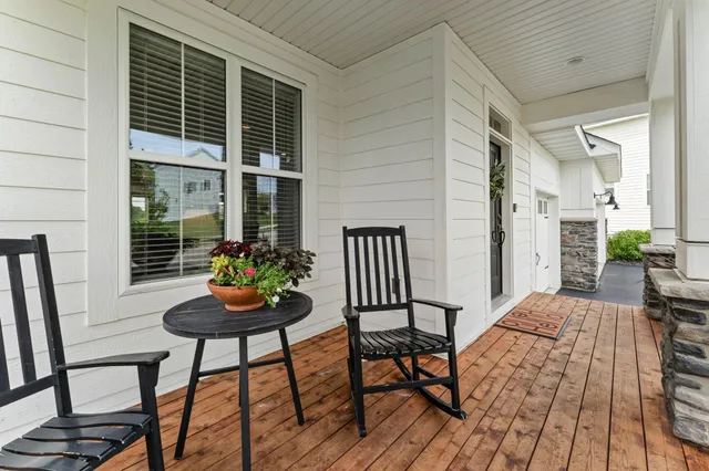 $965,000 | 5062 Boulder Lane, Chaska, MN 55318