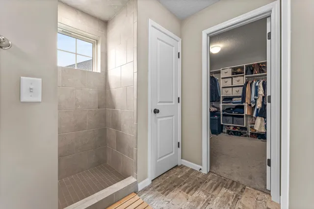 $965,000 | 5062 Boulder Lane, Chaska, MN 55318