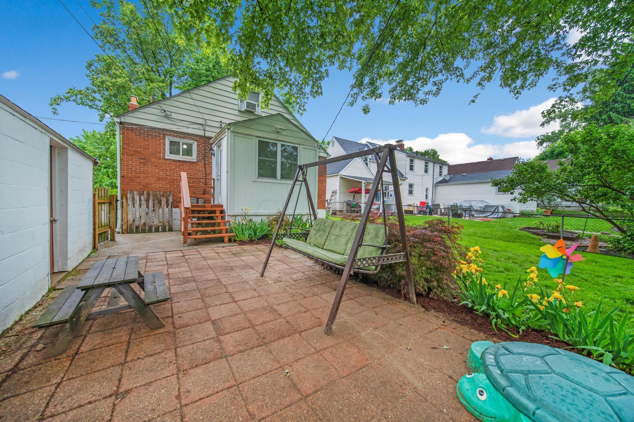 195 Chase Road Columbus, OH 43214 - Photo 34 of 46 A7409116