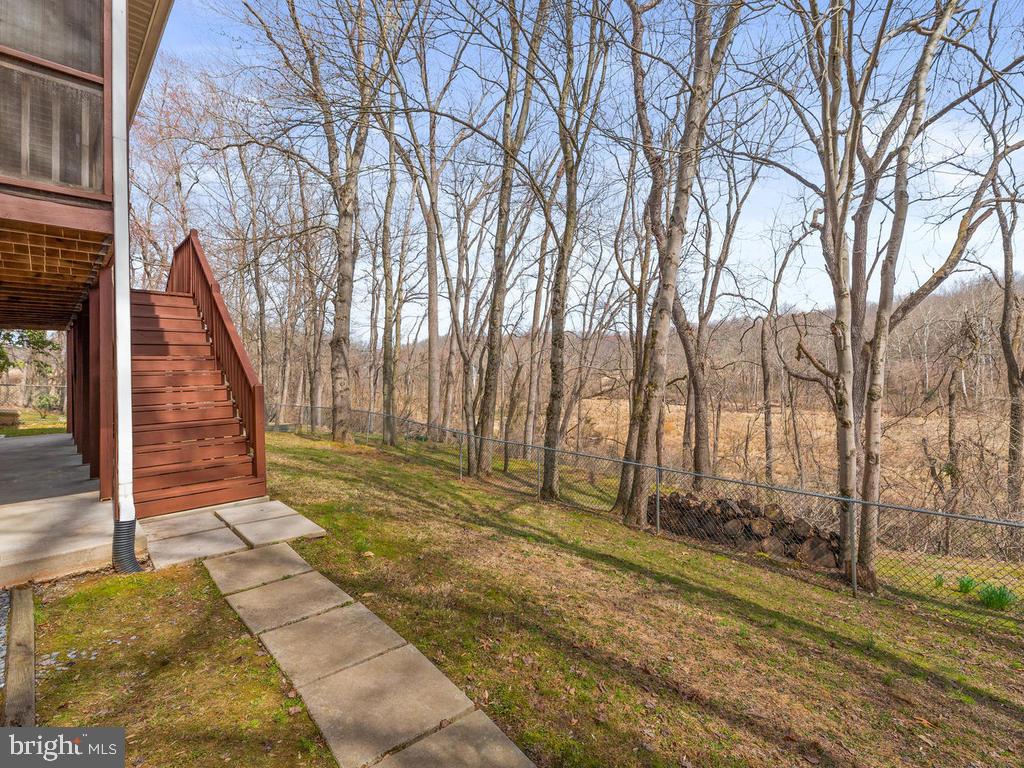 5319 Bartholow Road Sykesville, MD 21784 - Photo 51 of 65 Exterior rear