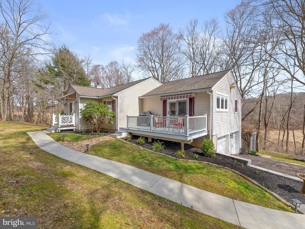 5319 Bartholow Road Sykesville, MD 21784 - Photo 58 of 65 Front of house