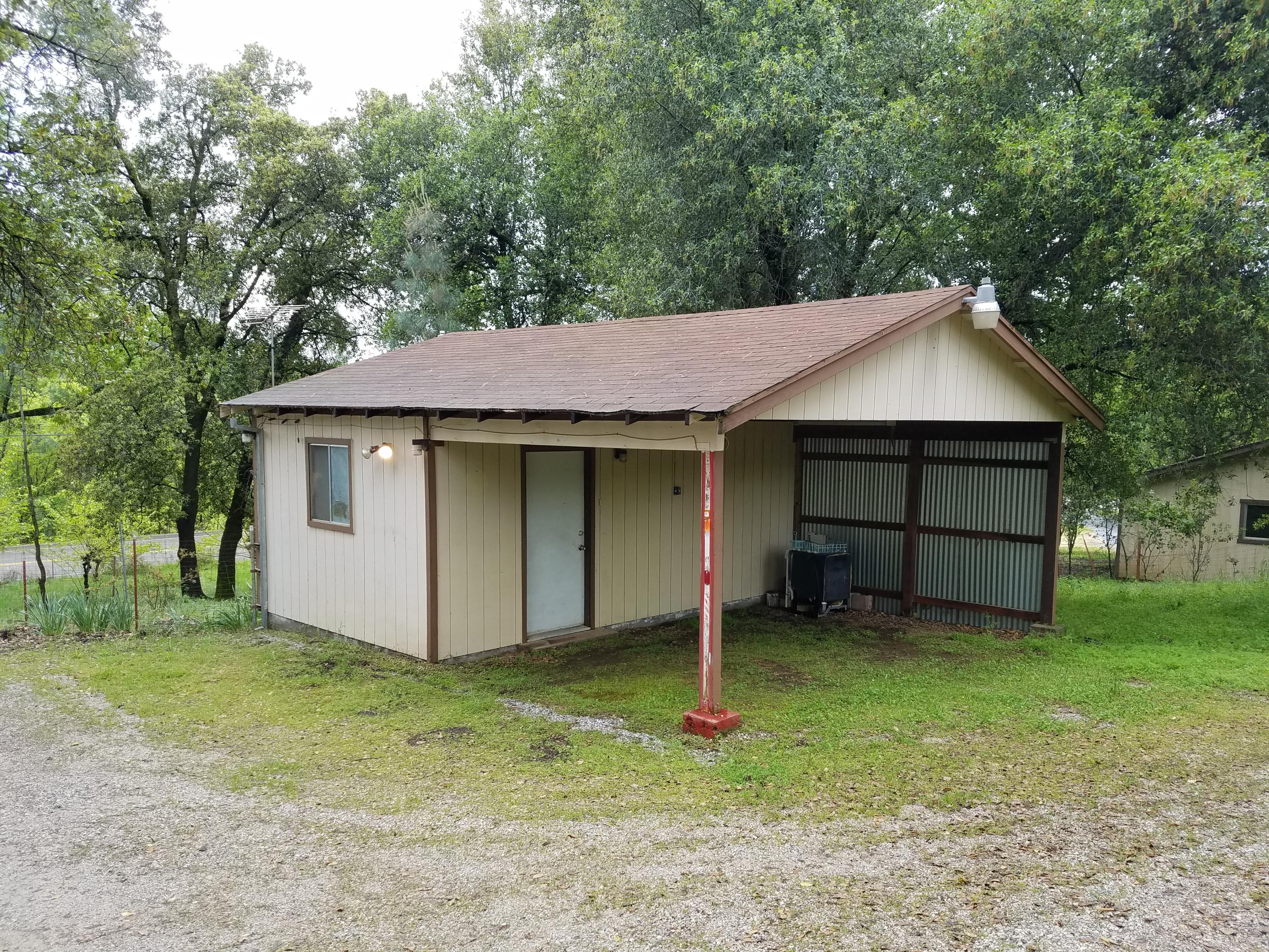 19772 Union School Road Redding, CA 96003 - Photo 3 of 18 20170417_103158