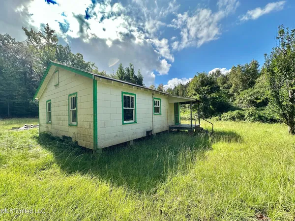 $49,000 | 1923 County Road 4001, Goodman, MS 39079