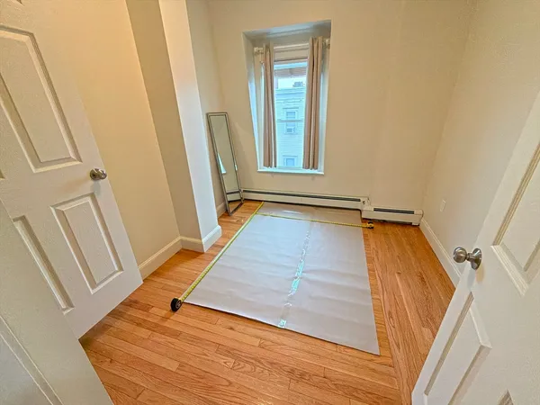 $3,500 | 130 West 8th Street, Unit 3, Boston, MA 02127