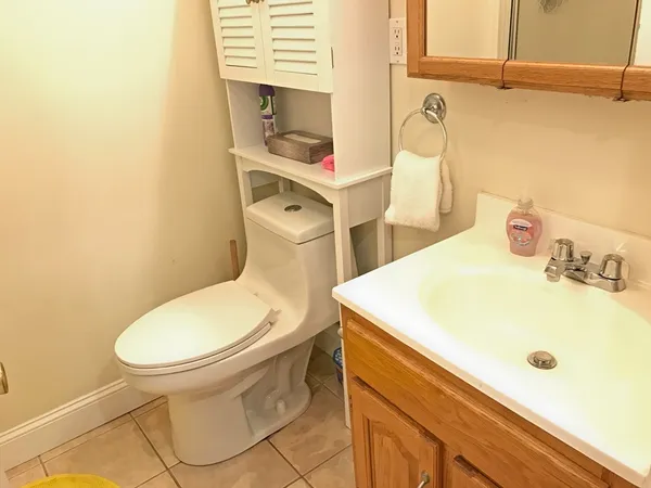 $3,500 | 130 West 8th Street, Unit 3, Boston, MA 02127