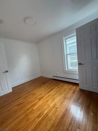 $1,800 | 31 Williams Street, Roselle Park, NJ 07204