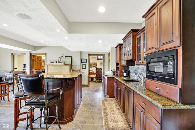 $4,300,000 | 523 South 700 East, Whitestown, IN 46075