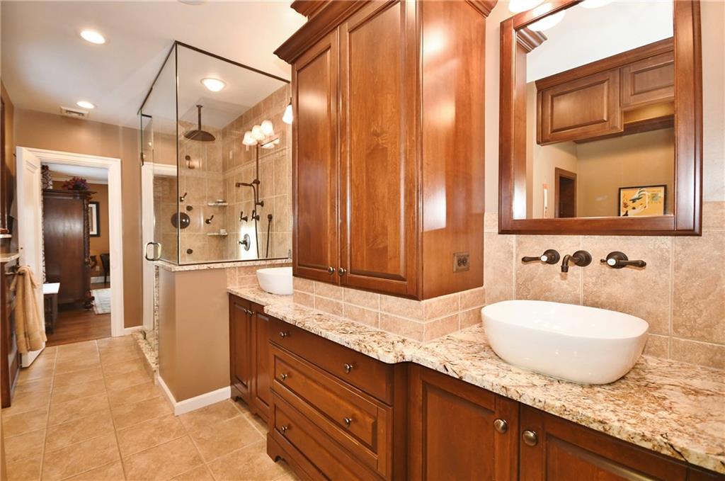 715 Delafield Road Pittsburgh, PA 15215 - Photo 13 of 25 Updated master bath is luxurious