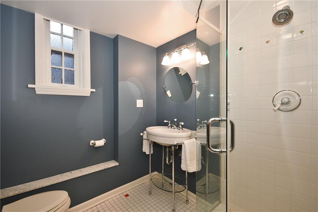 715 Delafield Road Pittsburgh, PA 15215 - Photo 23 of 25 Lower level has an additional full bath with marble touches