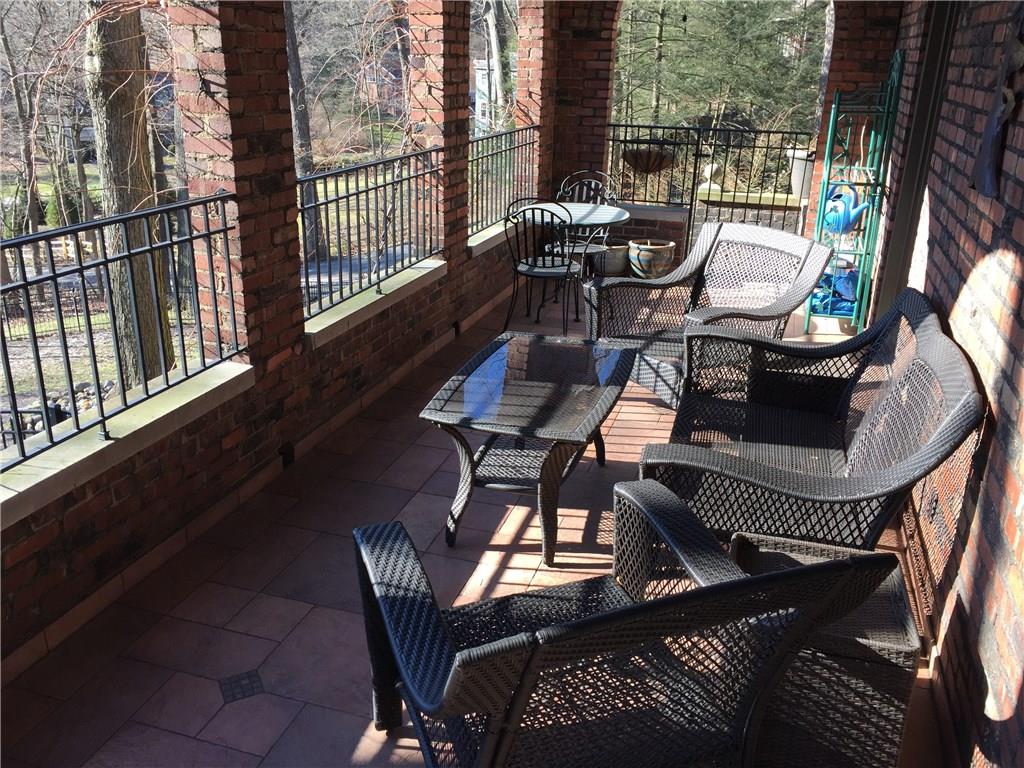 715 Delafield Road Pittsburgh, PA 15215 - Photo 7 of 25 Quaint side porch for outdoor entertaining