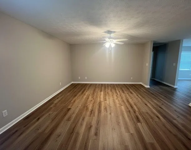 $1,695 | 462 Peachtree Ridge Drive Northwest, Suwanee, GA 30024