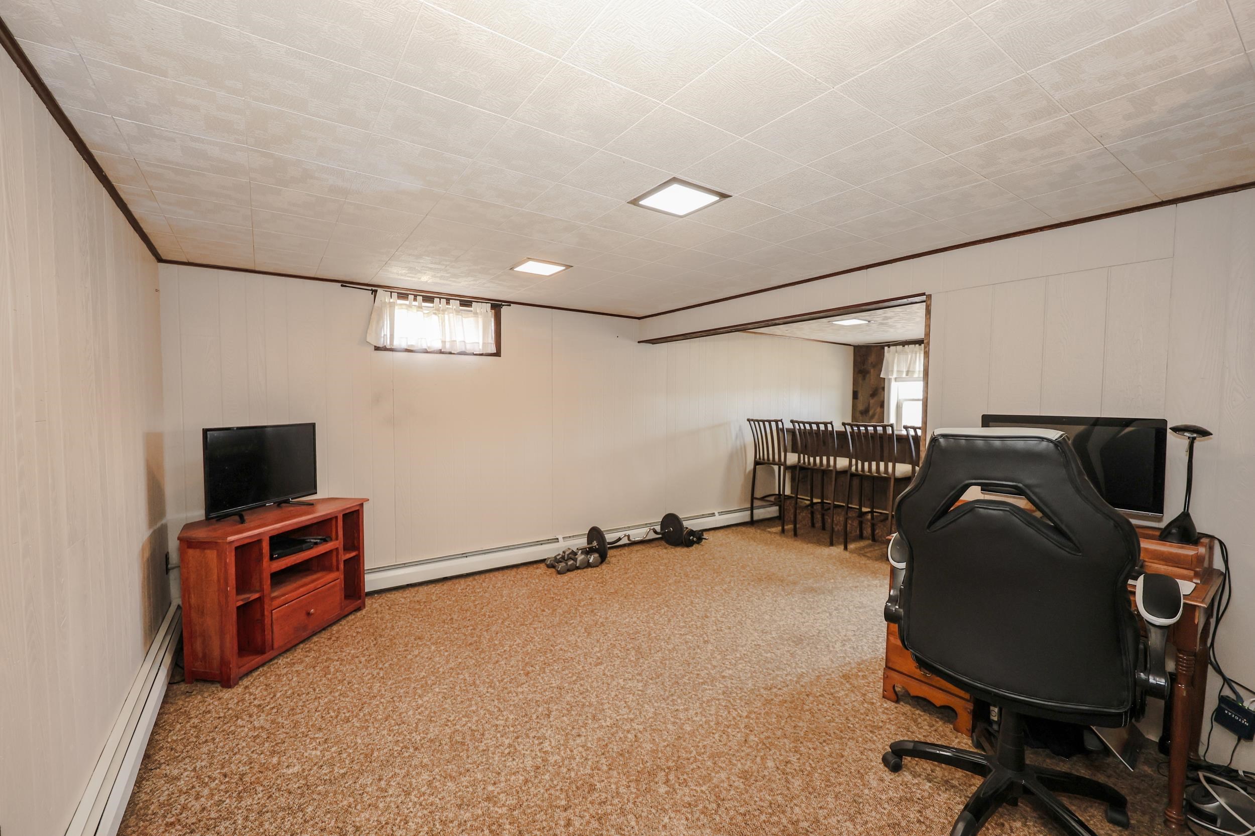 9 Avery Road Londonderry, NH 03053 - Photo 27 of 40 Gallery Image 27