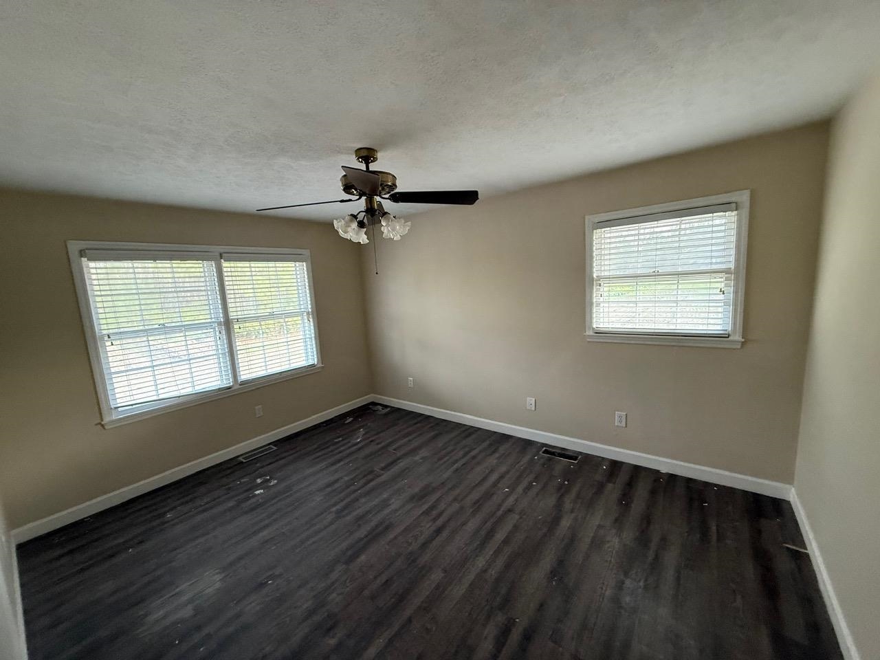 444 L L J Road Galivants Ferry, SC 29544 - Photo 12 of 16