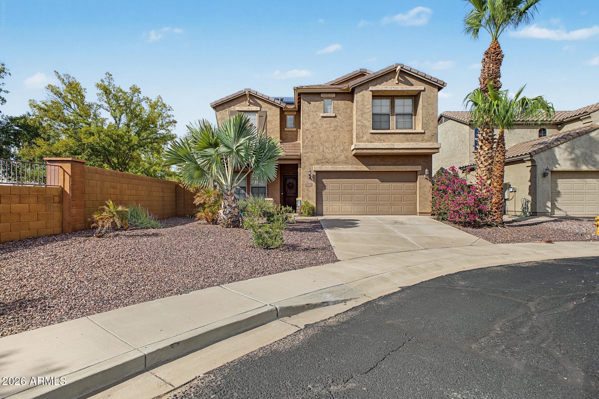 2240 West Davis Road Phoenix, AZ 85023 - Photo 1 of 39 1 - Davis
