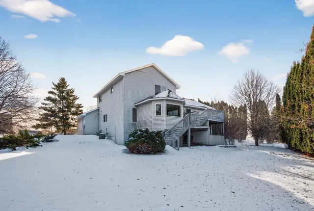 $519,999 | 13630 58th Avenue North, Plymouth, MN 55446