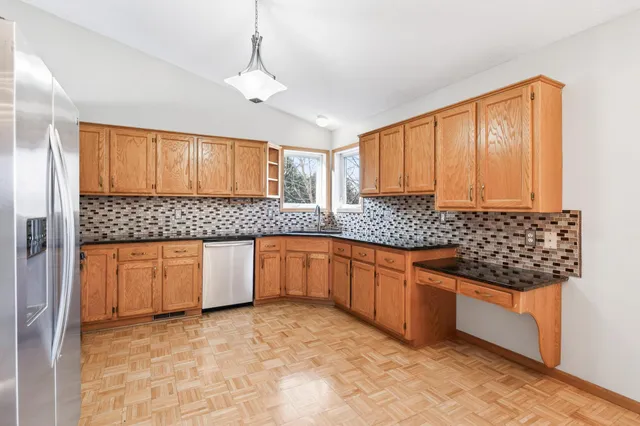 $519,999 | 13630 58th Avenue North, Plymouth, MN 55446