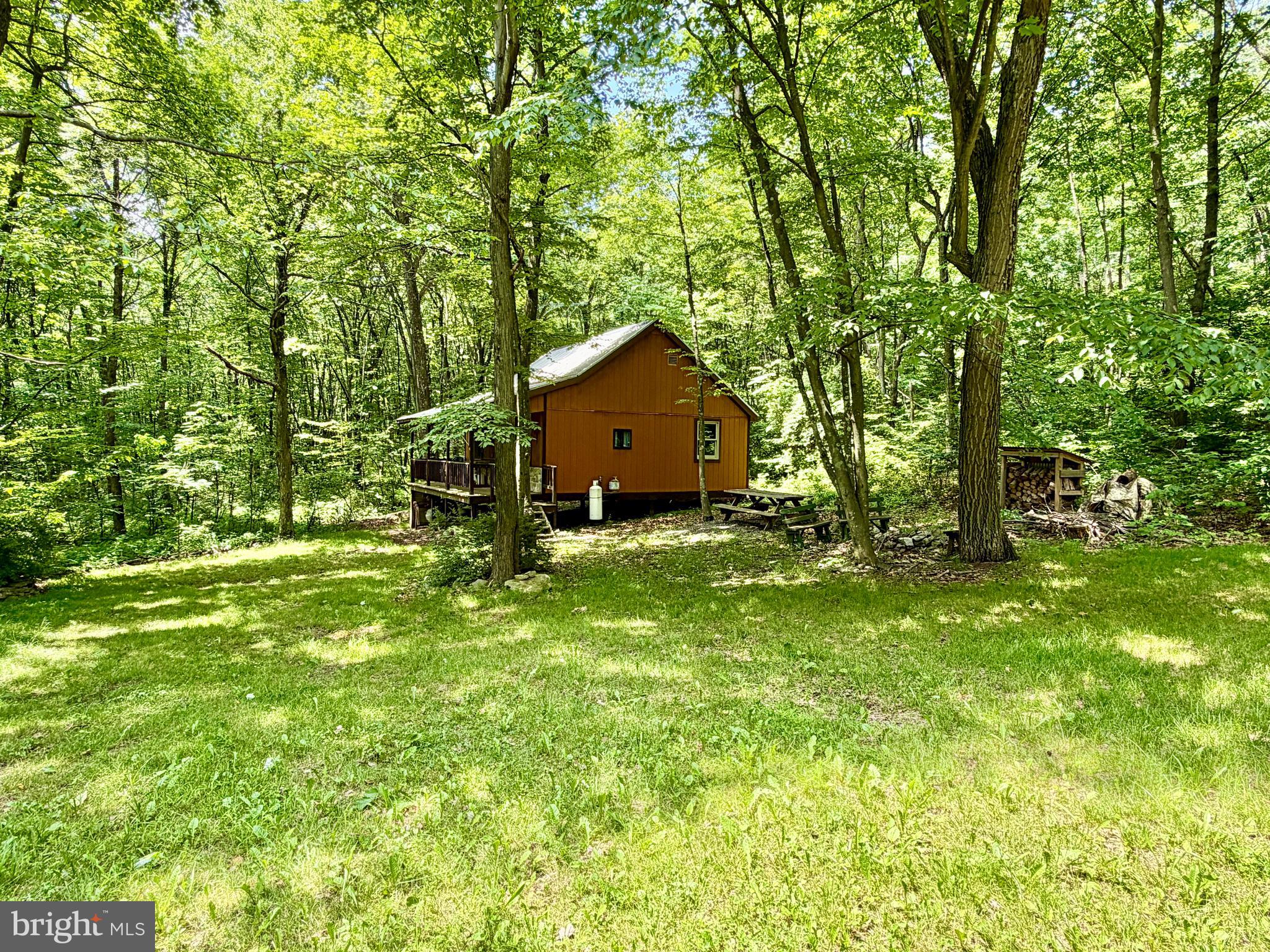 190 Thunder Rock Road Crystal Spring, PA 15536 - Photo 5 of 27