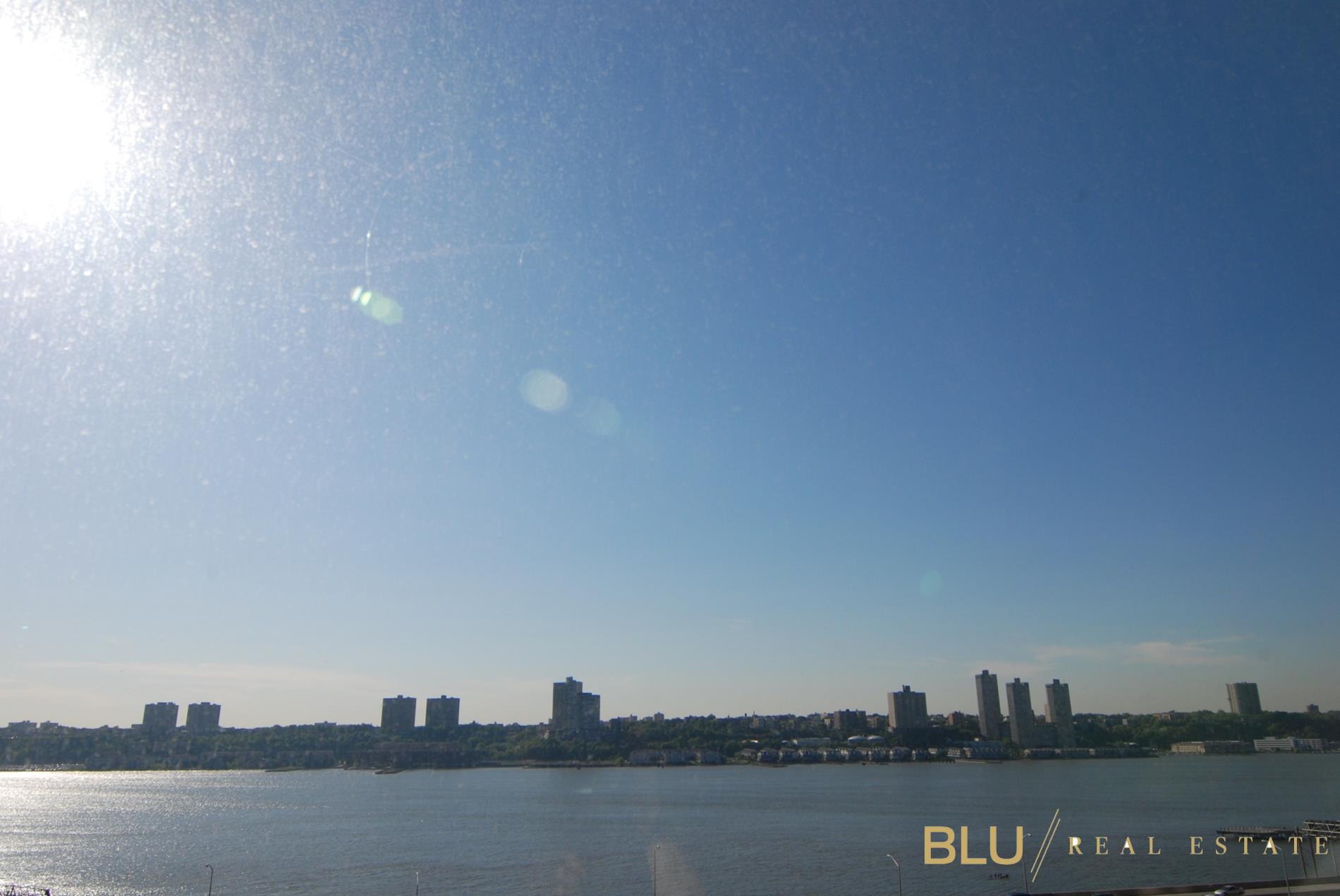 100 Riverside Boulevard, Unit 16E Manhattan, NY 10069 - Photo 2 of 11 a view of an ocean