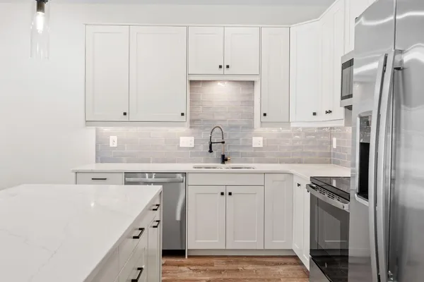 $299,500 | 425 West 8th Street, Unit 23, New Richmond, WI 54017