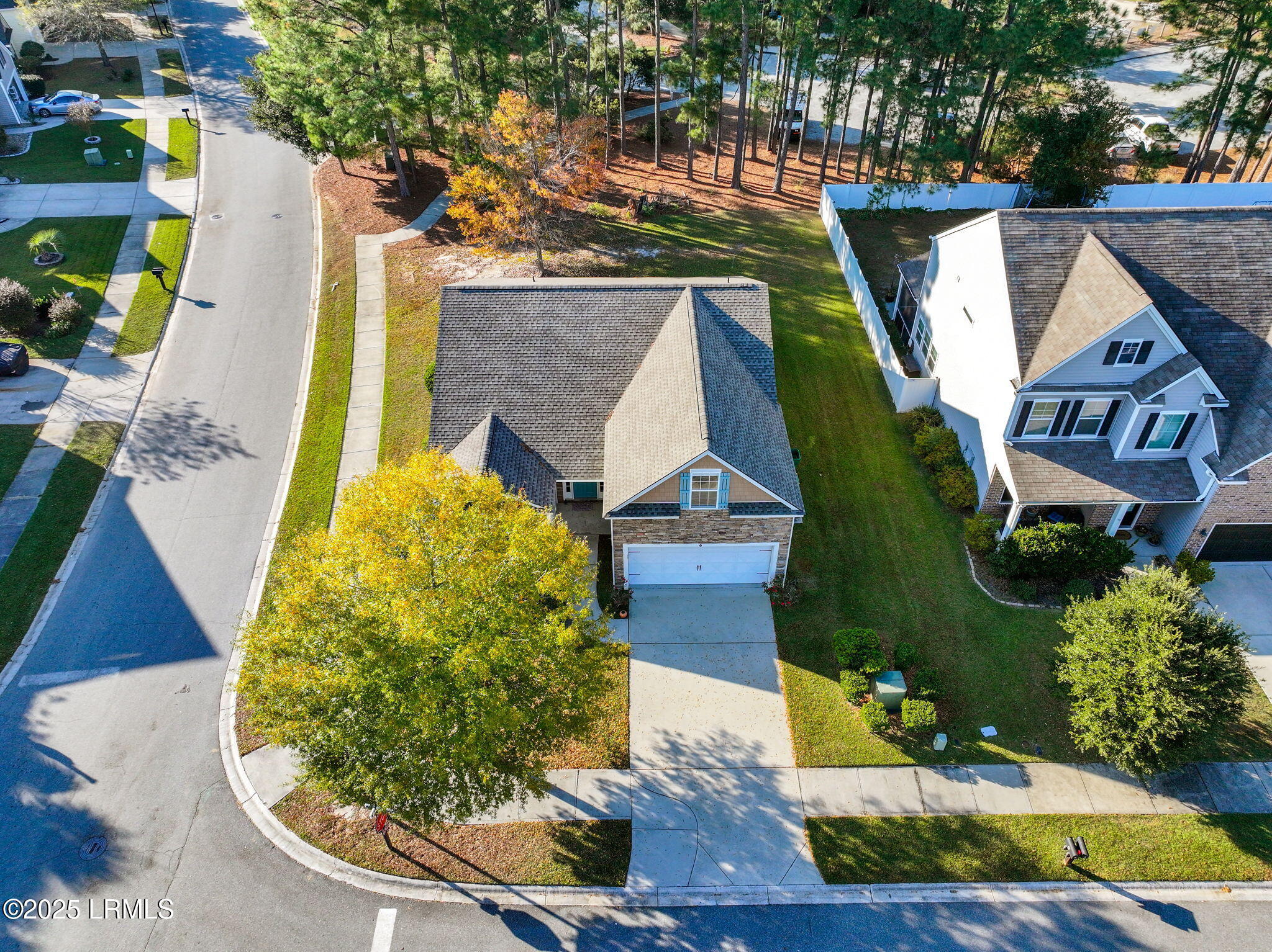 6 Founders Walk Bluffton, SC 29910 - Photo 25 of 31 028-999-2-web-or-mls-DJI_20251107152948_