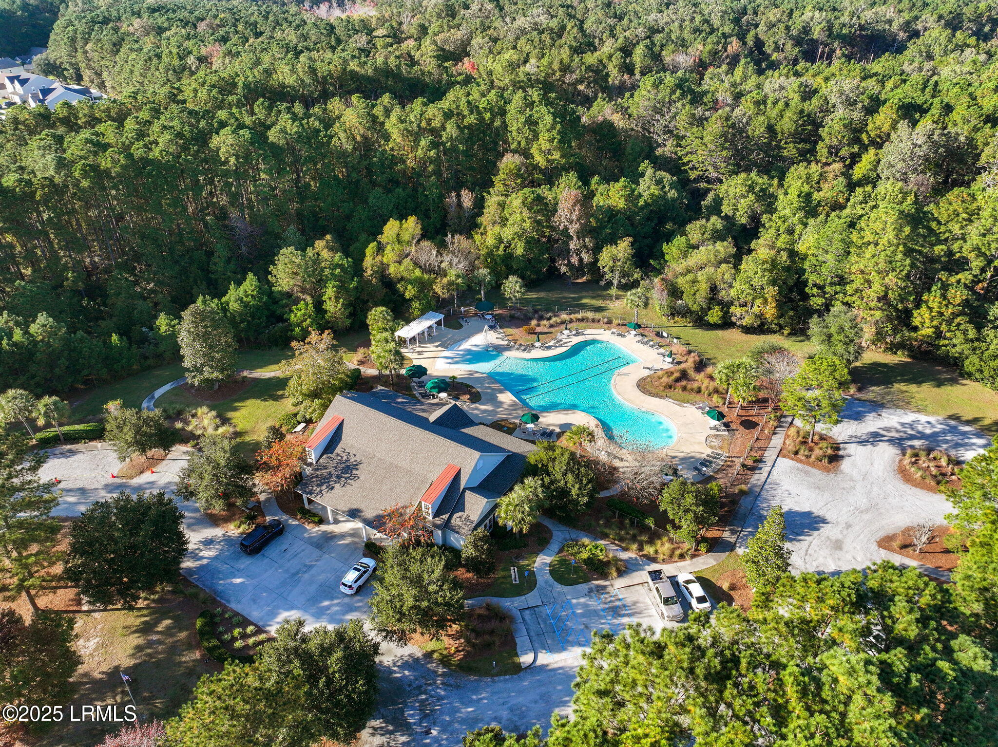 6 Founders Walk Bluffton, SC 29910 - Photo 28 of 31 031-999-6-web-or-mls-DJI_20251107153029_