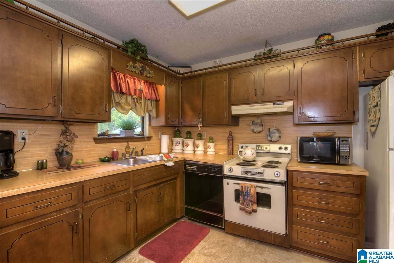 1805 Fulton Road Fultondale, AL 35068 - Photo 9 of 16