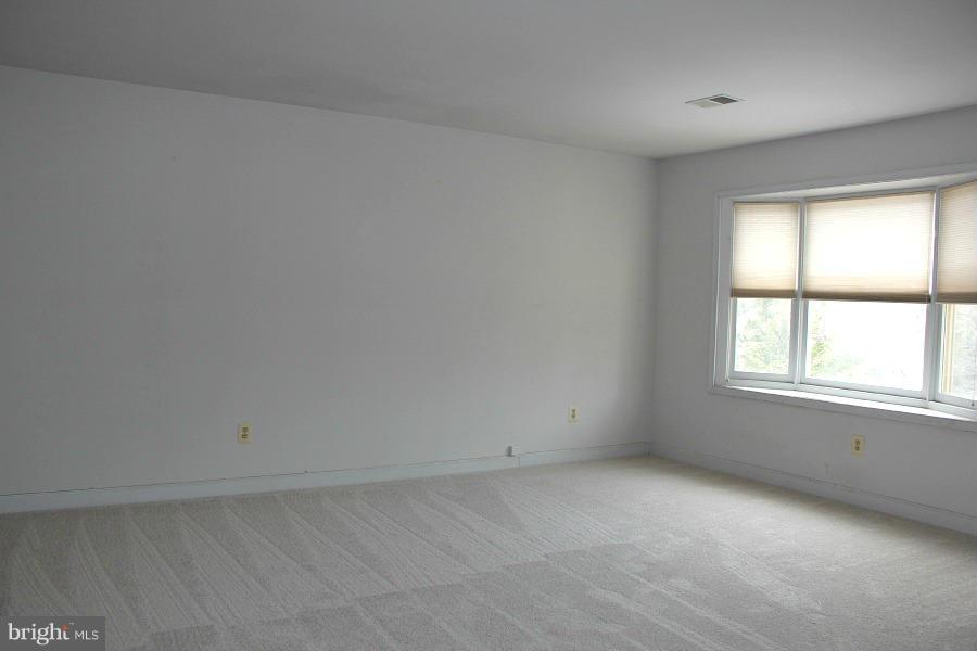 1929 Rockingham Street McLean, VA 22101 - Photo 13 of 23 Bedroom 3