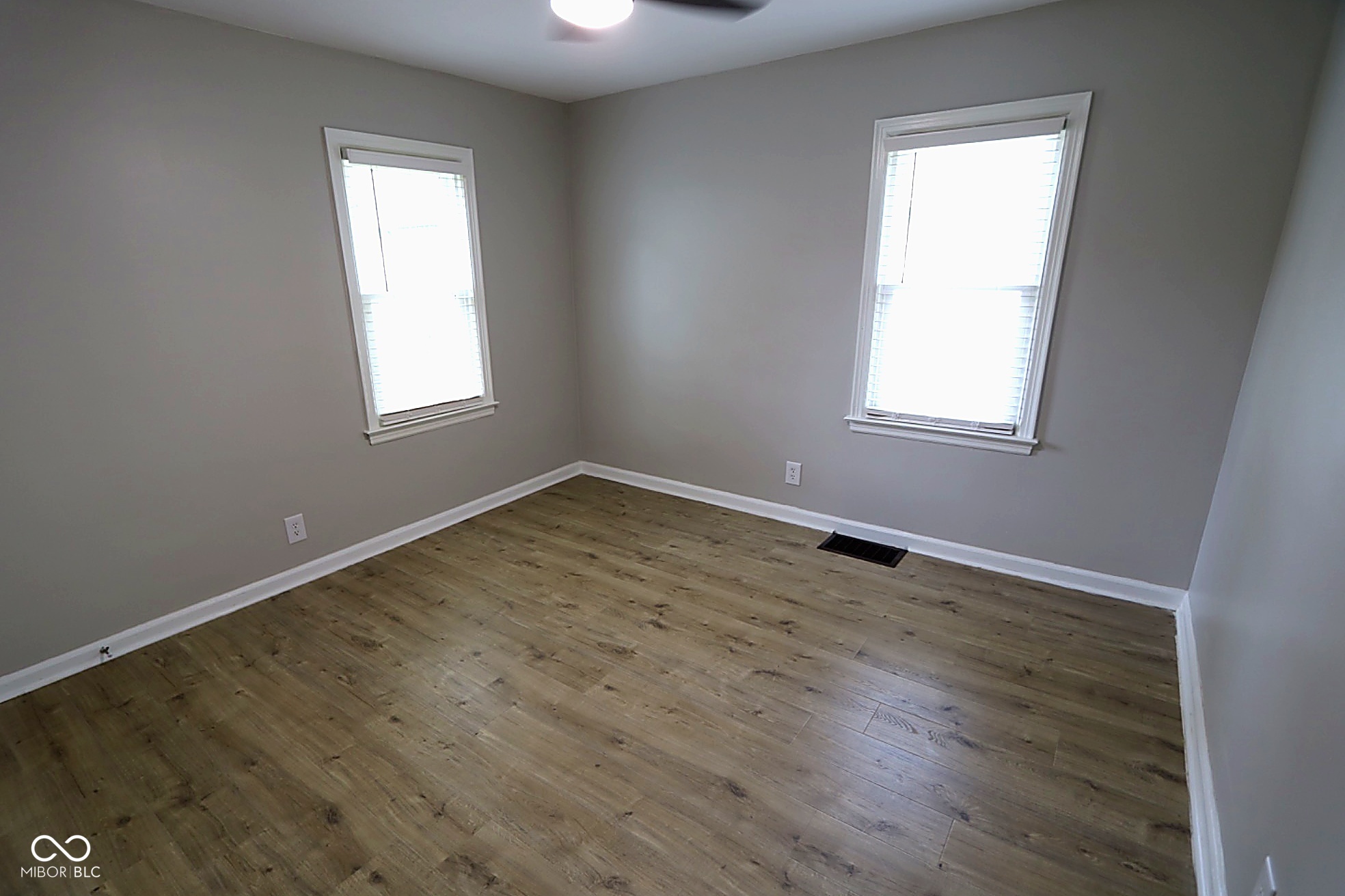 935 Jackson Boulevard Rochester, IN 46975 - Photo 11 of 34 Gallery Image 11