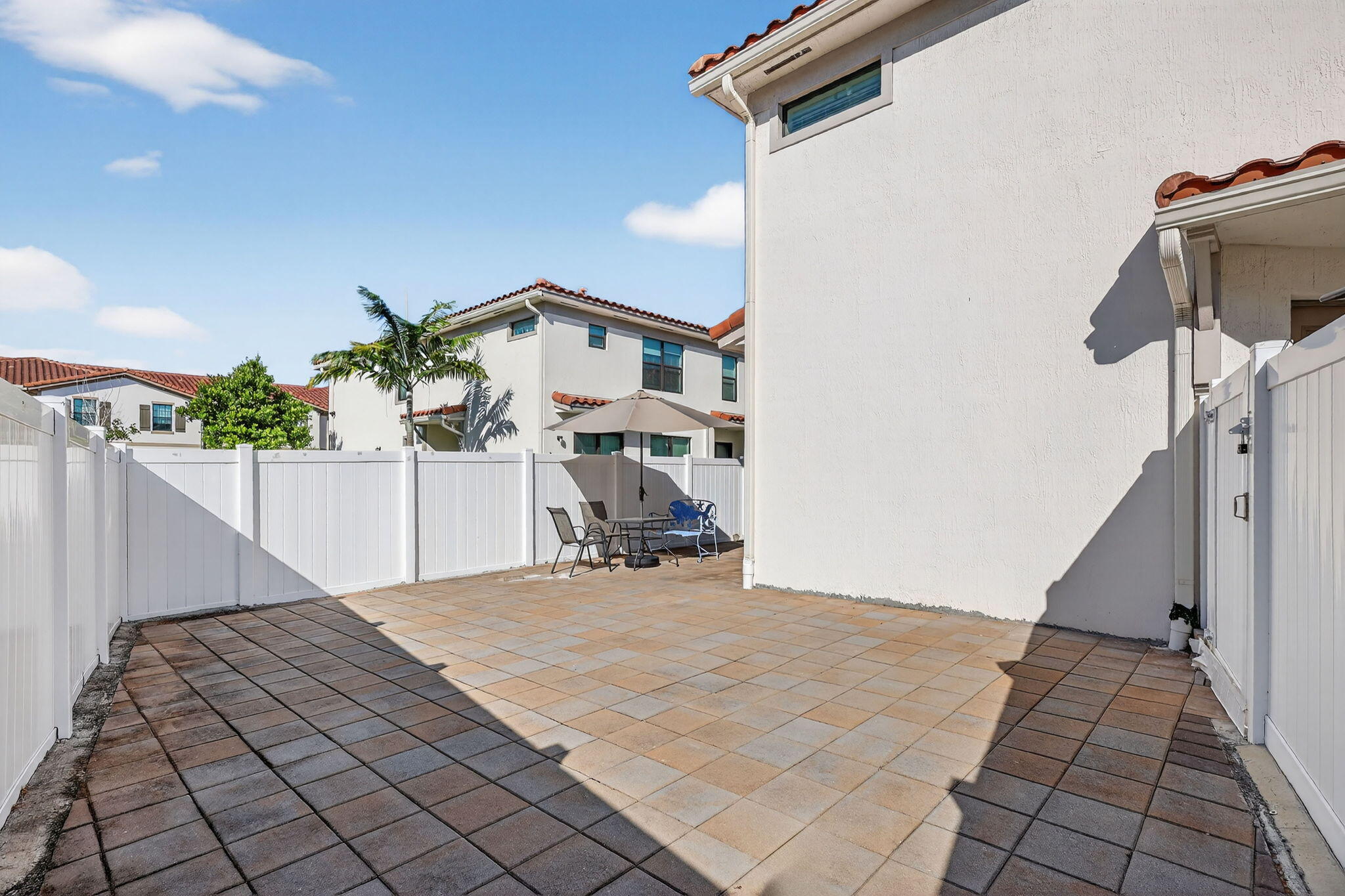 1011 Willow Place Riviera Beach, FL 33410 - Photo 16 of 65 18-web-or-mls-5P1A3625