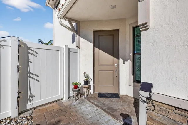 $474,900 | 1011 Willow Place, Riviera Beach, FL 33410