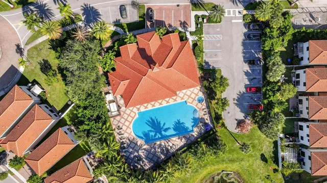 $474,900 | 1011 Willow Place, Riviera Beach, FL 33410