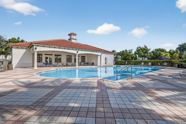 $474,900 | 1011 Willow Place, Riviera Beach, FL 33410