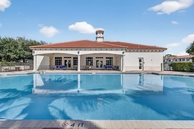 $474,900 | 1011 Willow Place, Riviera Beach, FL 33410