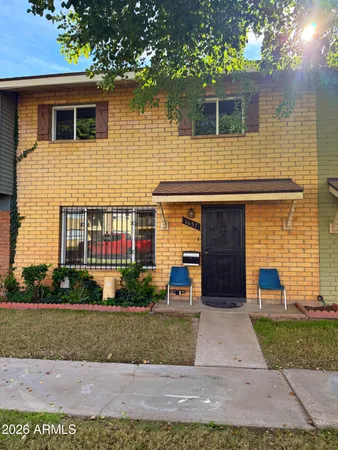 $1,500 | 1657 West Hazelwood Street, Phoenix, AZ 85015
