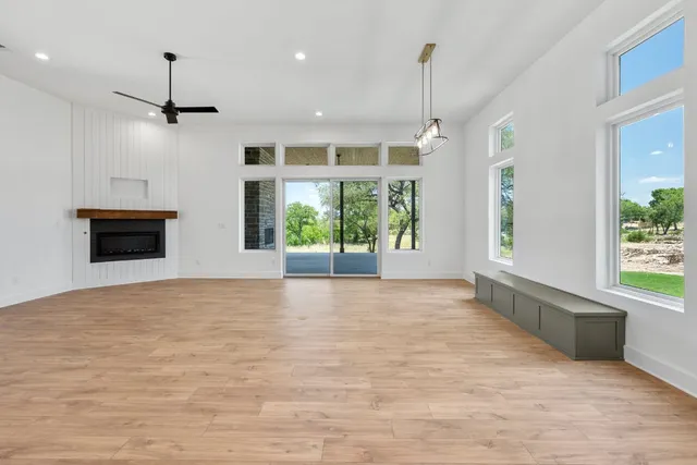 $5,500 | 125 Stockman Drive, Dripping Springs, TX 78620