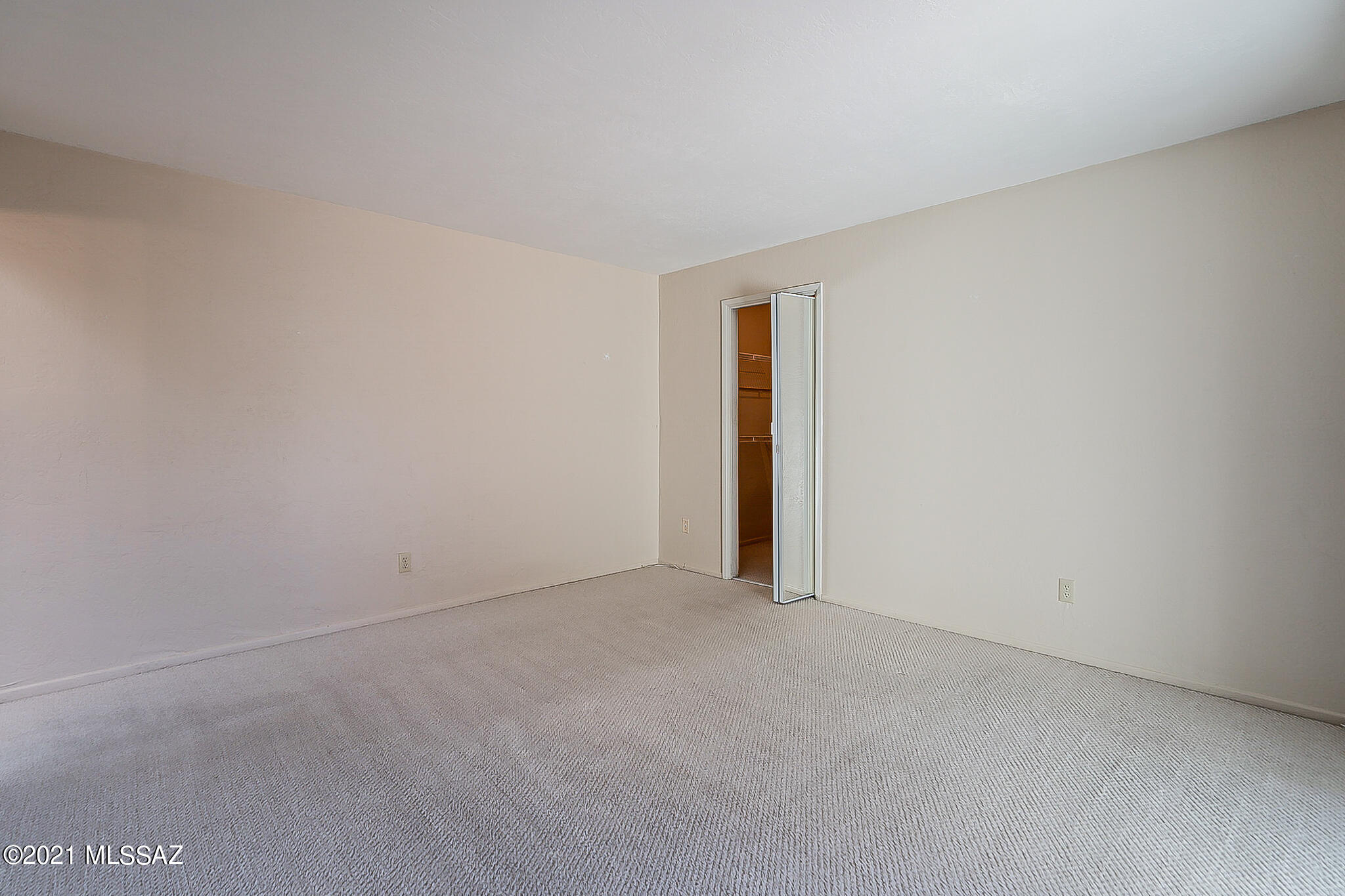 963 North Via Verano Tucson, AZ 85710 - Photo 14 of 26