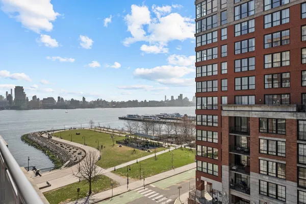 $1,700,000 | 1125 Maxwell Lane, Unit 604, Hoboken, NJ 07030