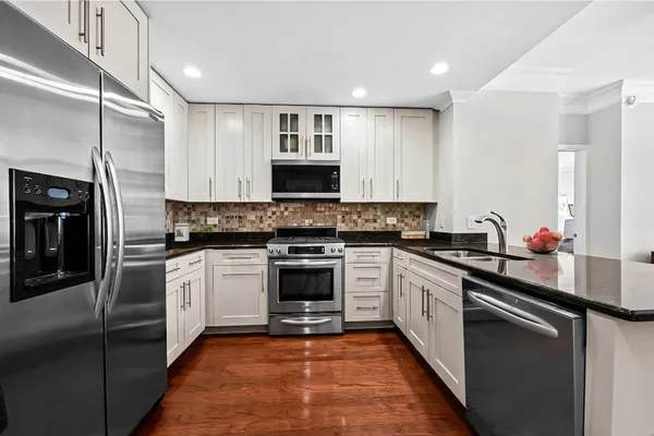 $1,700,000 | 1125 Maxwell Lane, Unit 604, Hoboken, NJ 07030