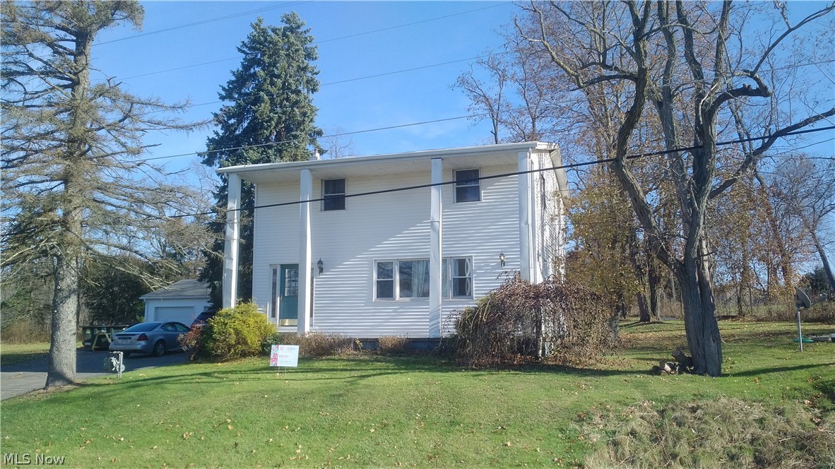 10459 Springfield Road Youngstown, OH 44514 - Photo 1 of 21
