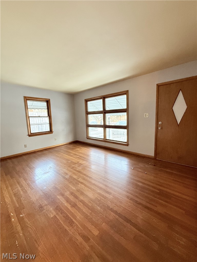 934 Nevin Street Akron, OH 44310 - Photo 8 of 33 Gallery Image 8