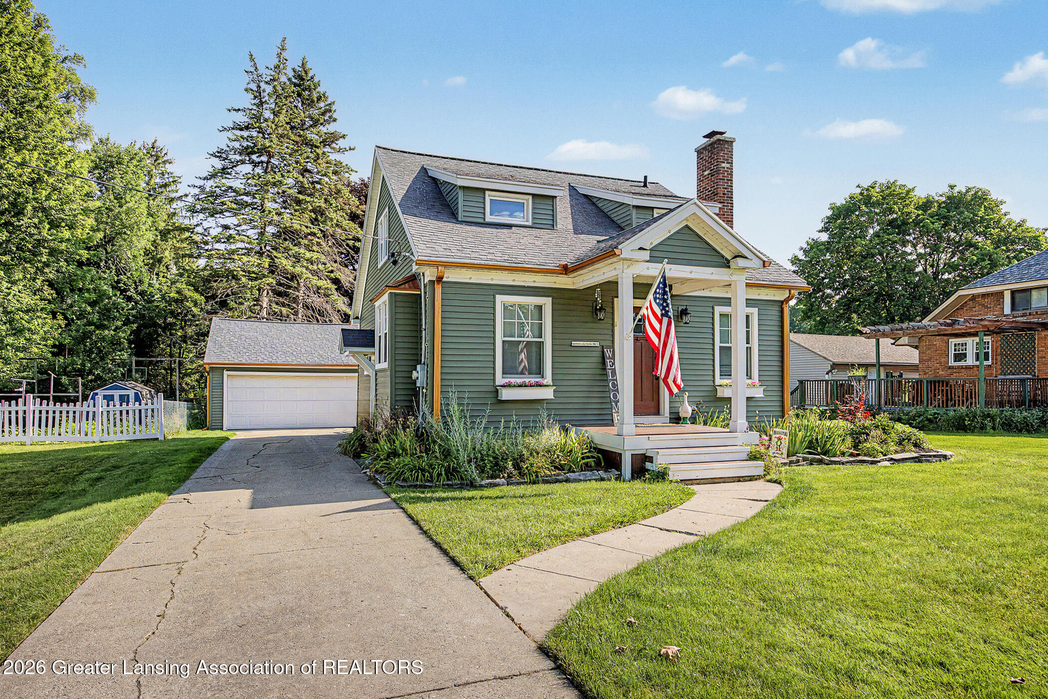 4610 Elizabeth Road Lansing, MI 48917 - Photo 1 of 38 Front