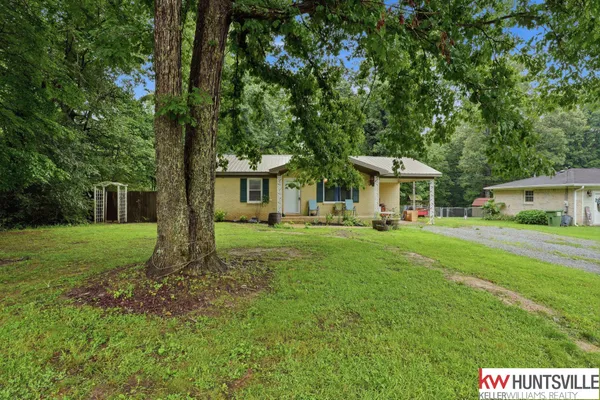 $210,000 | 39 Eastwood Drive, Fayetteville, TN 37334