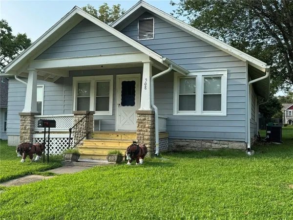 $165,000 | 508 West Miami Street, Paola, KS 66071