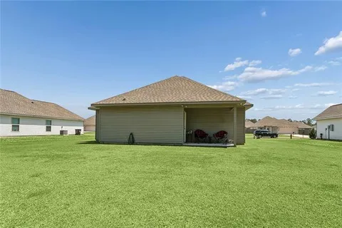 $225,750 | 41685 Whisper Woods Road, Ponchatoula, LA 70454