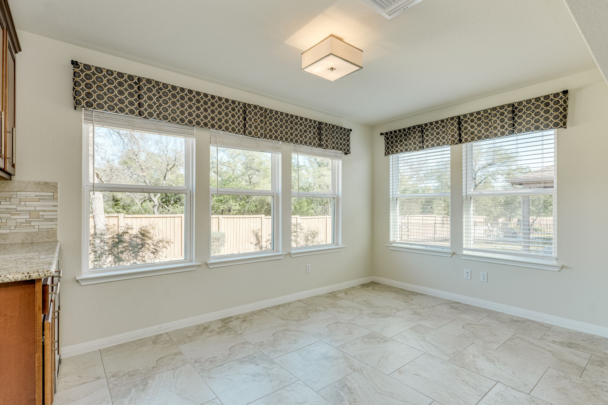 509 Rockport Street Georgetown, TX 78633 - Photo 11 of 27 Second living area with great views, tons of natural light